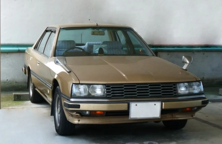 【八王子で古い車を売るなら】無料出張査定のハッピーカーズ八王子店まで